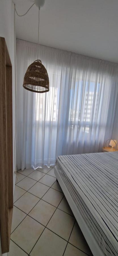 Lamar Suites Seafront Apartments Misano Adriatico Esterno foto